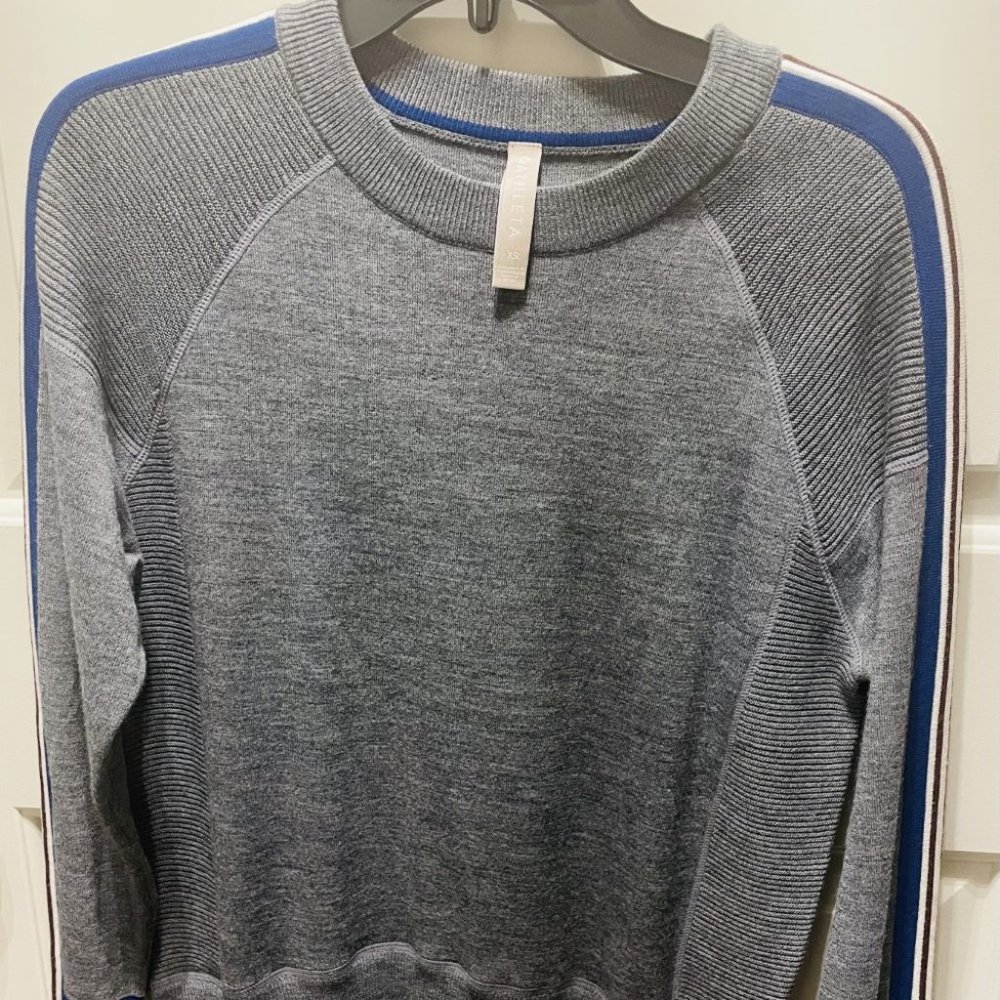 Athleta Sweater